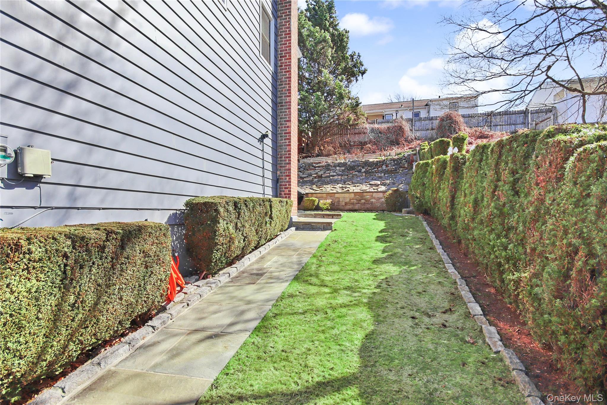 14 Emerald Place Property Photo 42