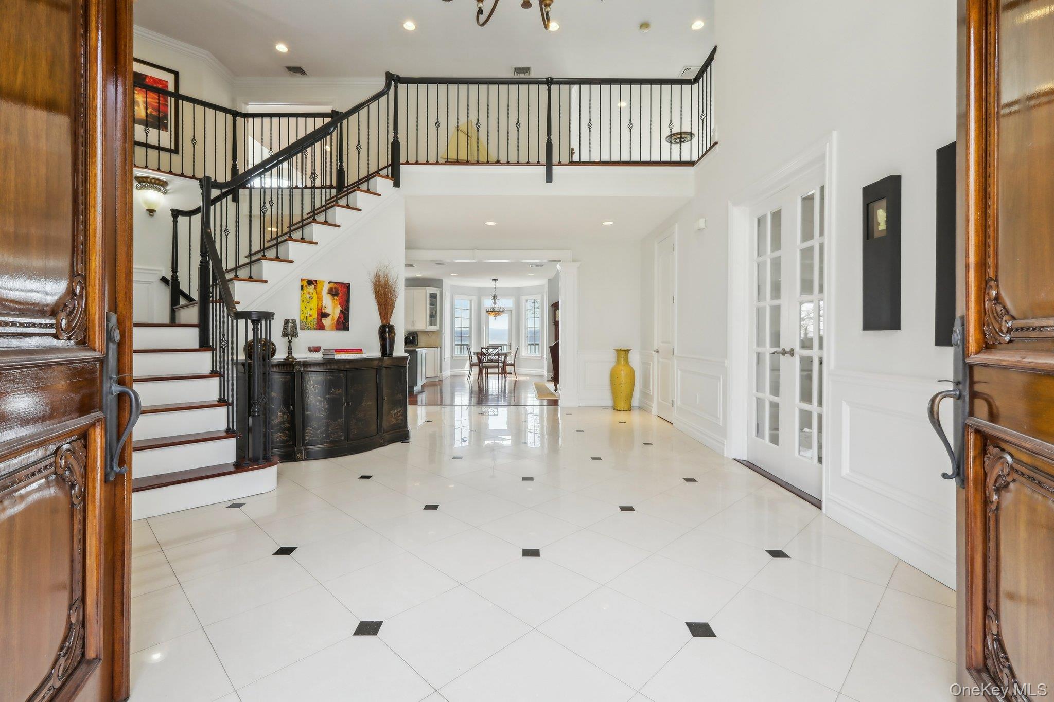 2 Tompkins Court Property Photo 2