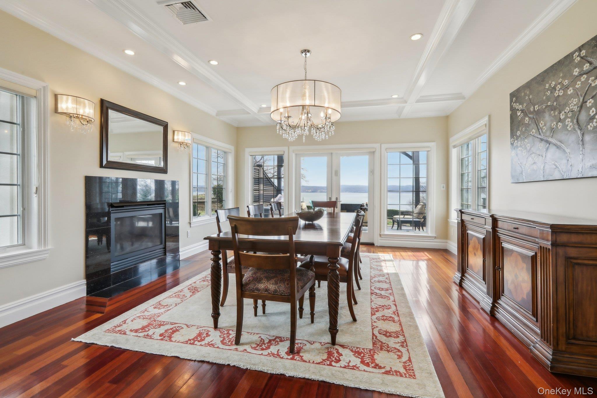 2 Tompkins Court Property Photo 8