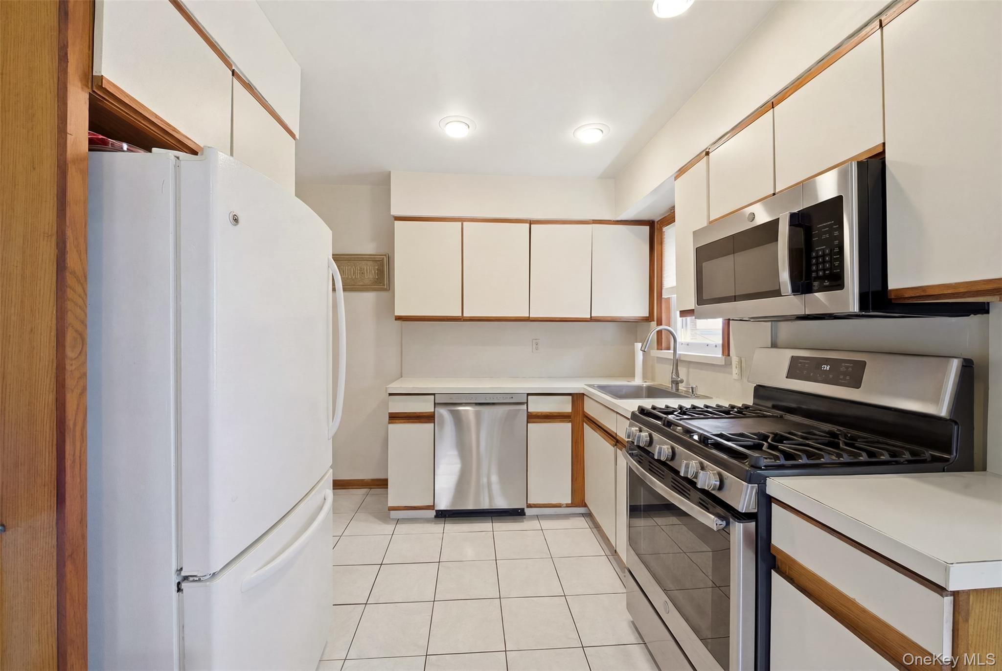 1155 Delmar Avenue Property Photo 7