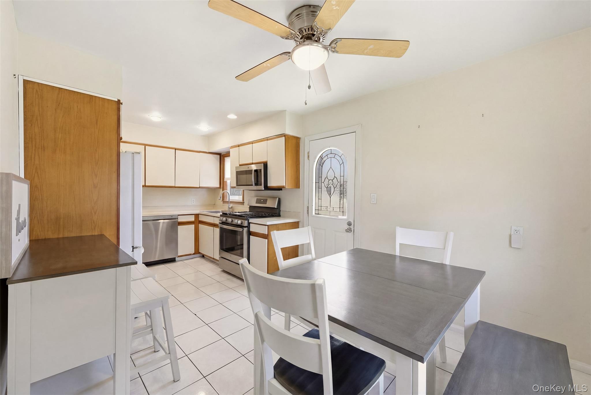 1155 Delmar Avenue Property Photo 8