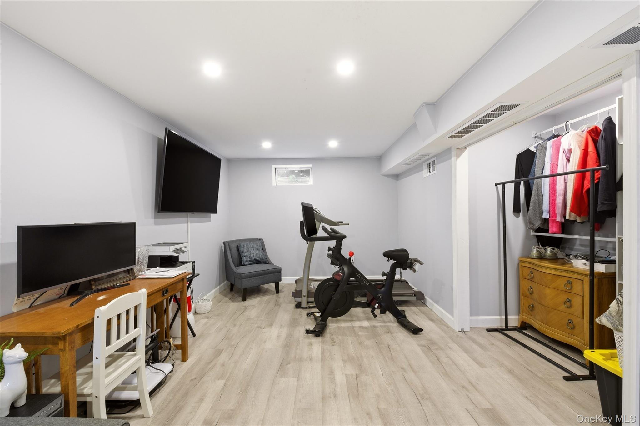 1155 Delmar Avenue Property Photo 18