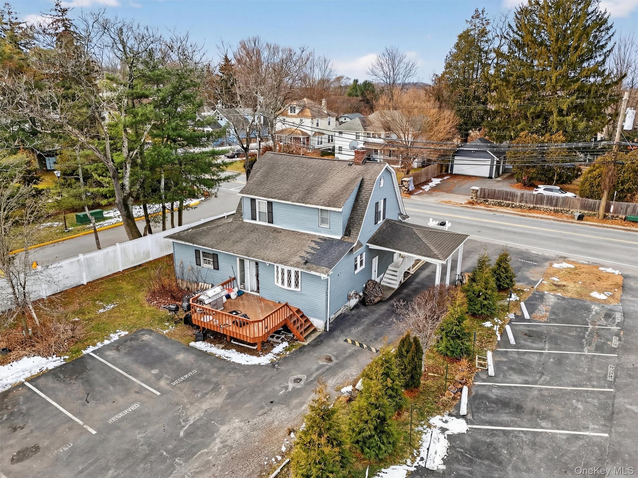 3426 Lexington Avenue Property Photo 4