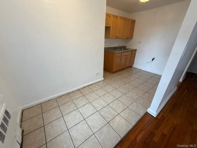 87-20 175 Street Property Photo 7