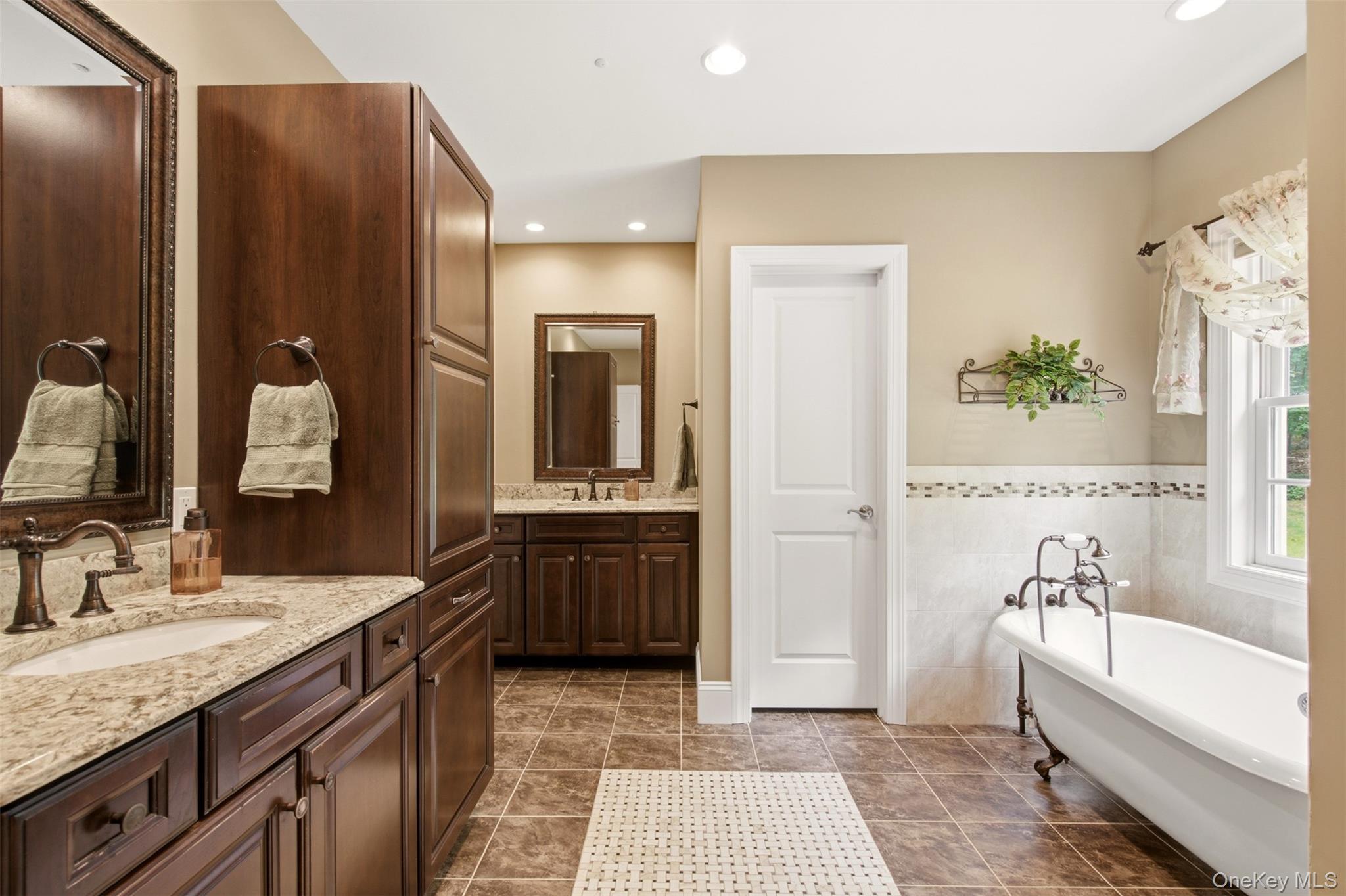 17 Forrest Drive Property Photo 15