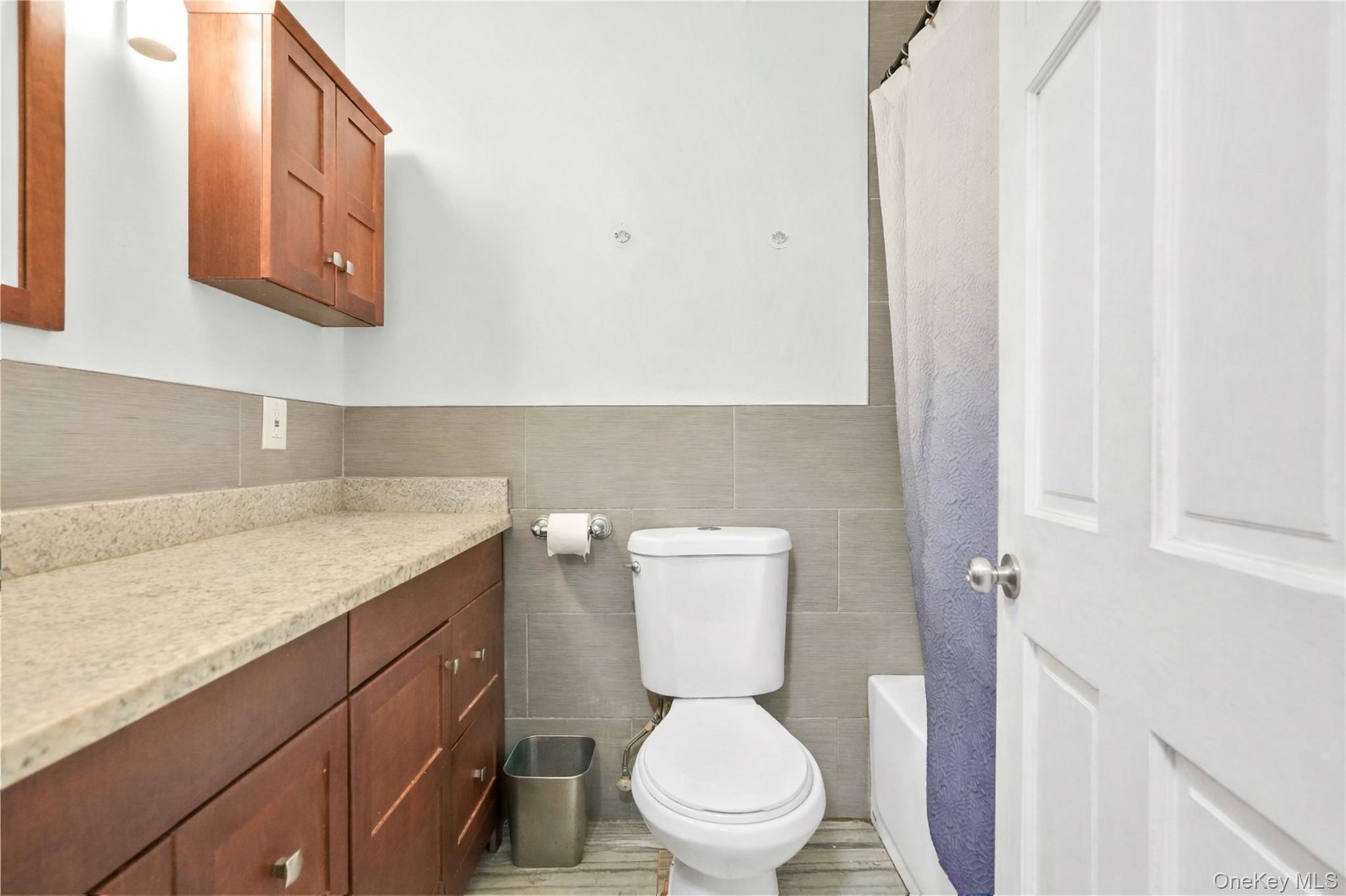 2069 Seward Avenue Property Photo 10