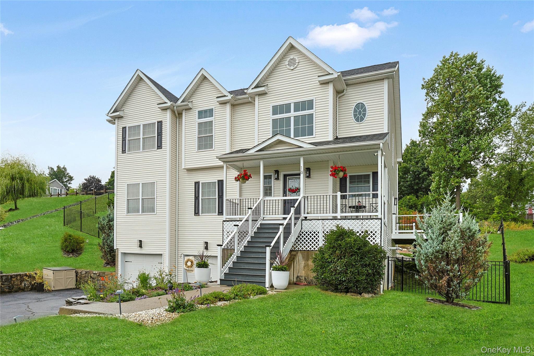 18 Tanyas Court Property Photo 3