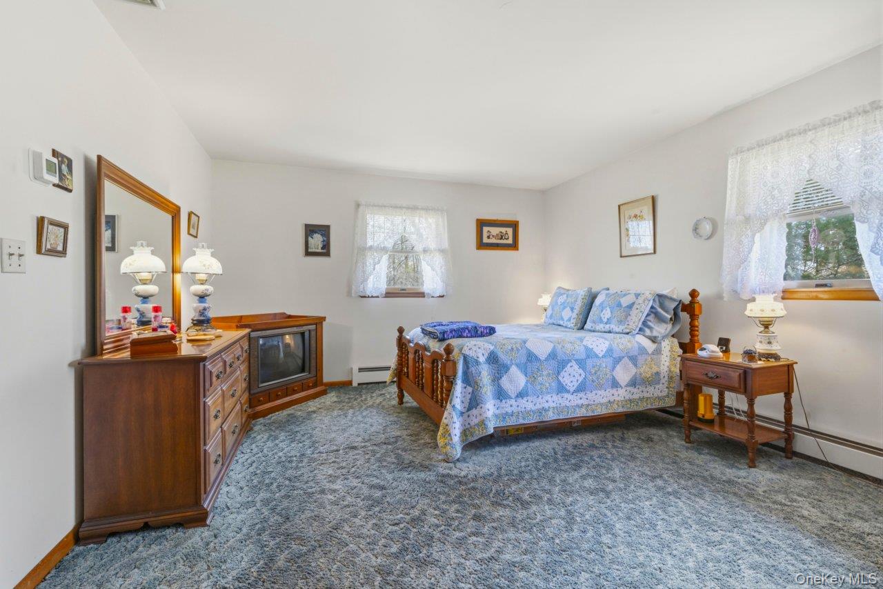 555 State Route 416 Property Photo 16