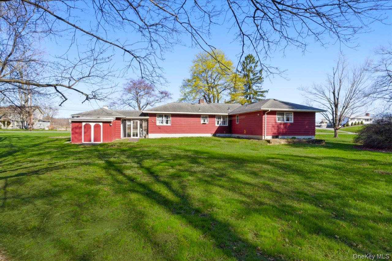 555 State Route 416 Property Photo 25