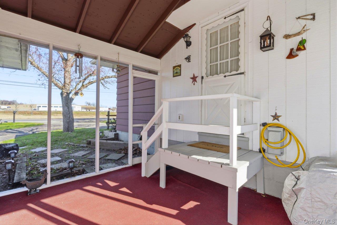 555 State Route 416 Property Photo 30