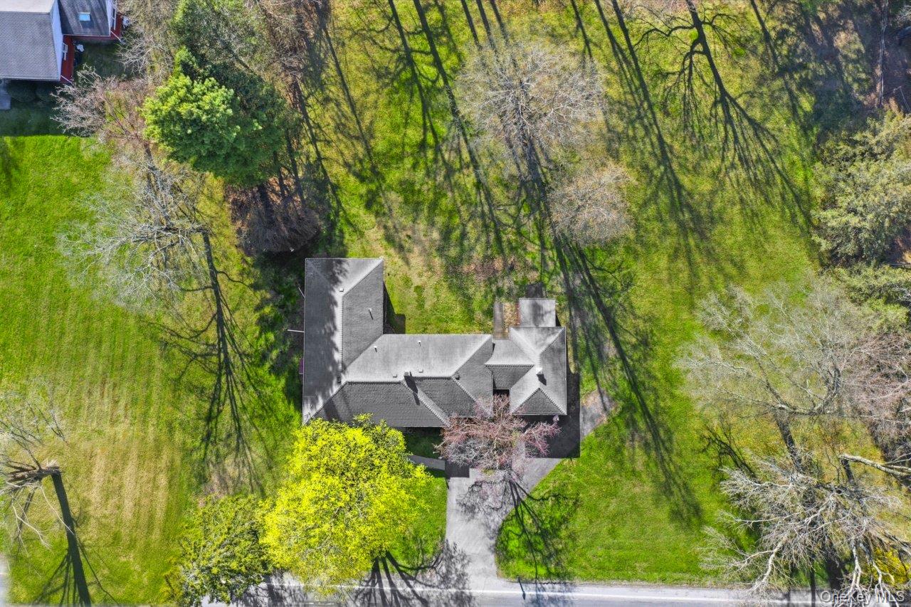 555 State Route 416 Property Photo 33