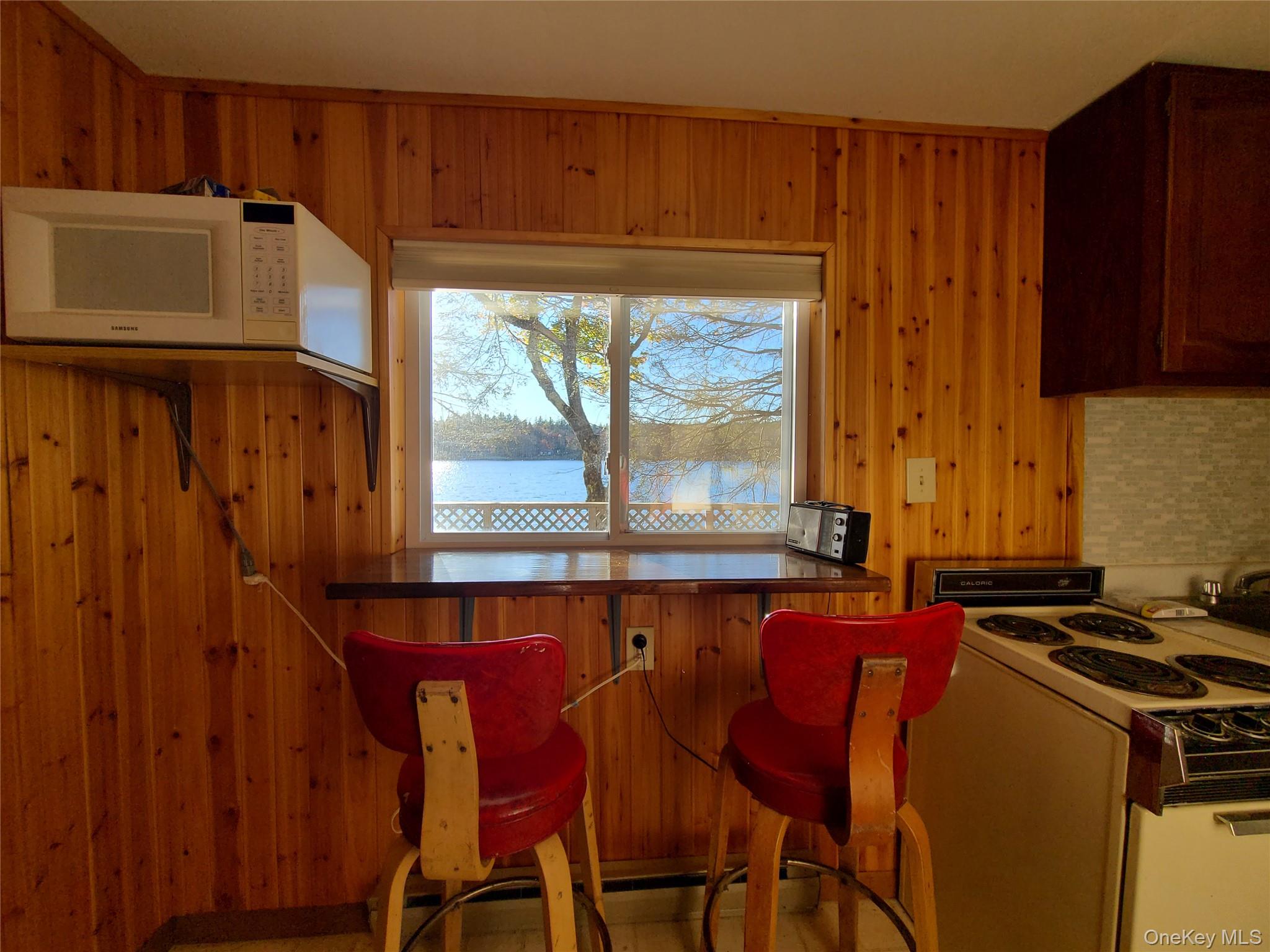 106 Park Drive Property Photo 14