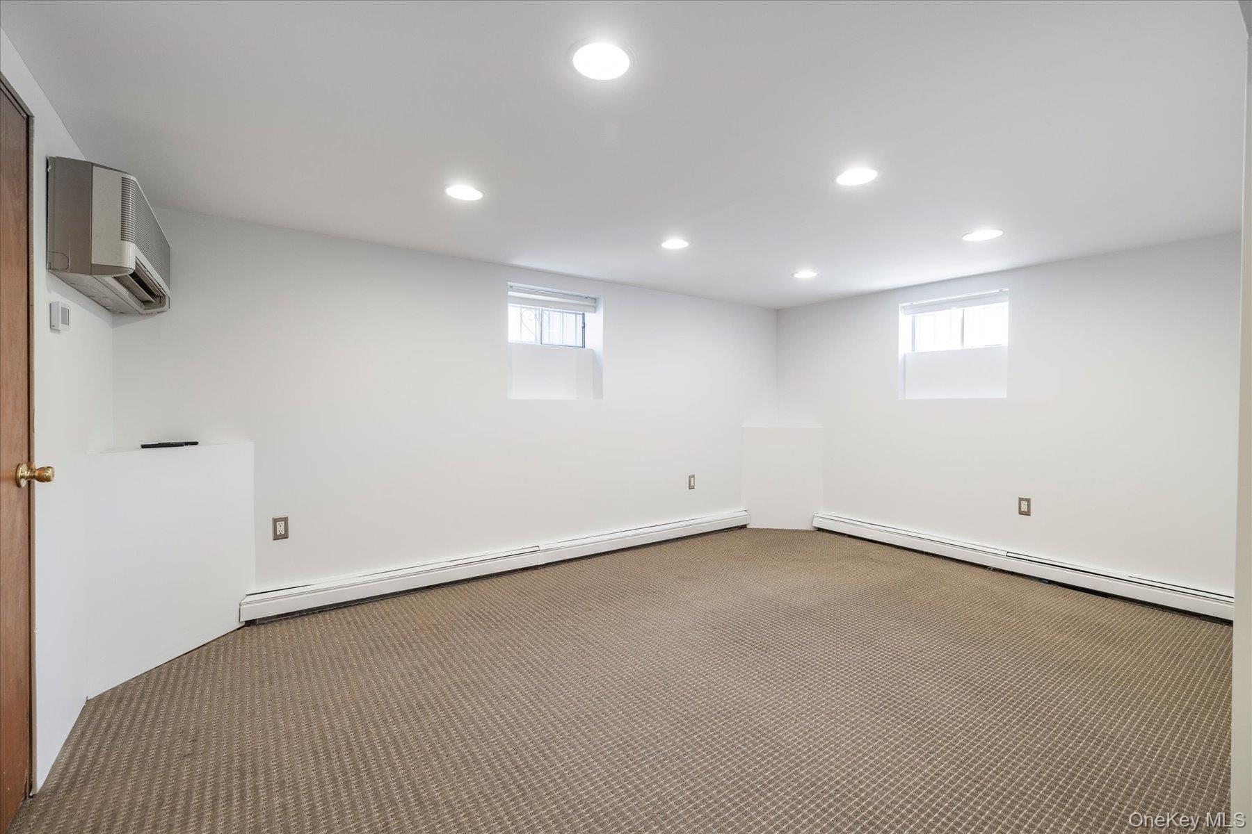 34 Vandewater Avenue Property Photo 30