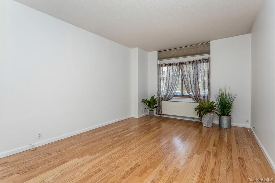 35 N Chatsworth Avenue 1j Property Photo 21