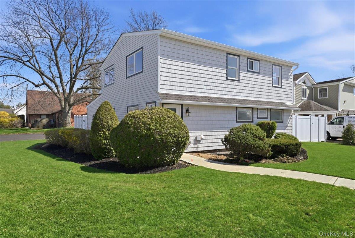 61 Gardiners Avenue Property Photo 1