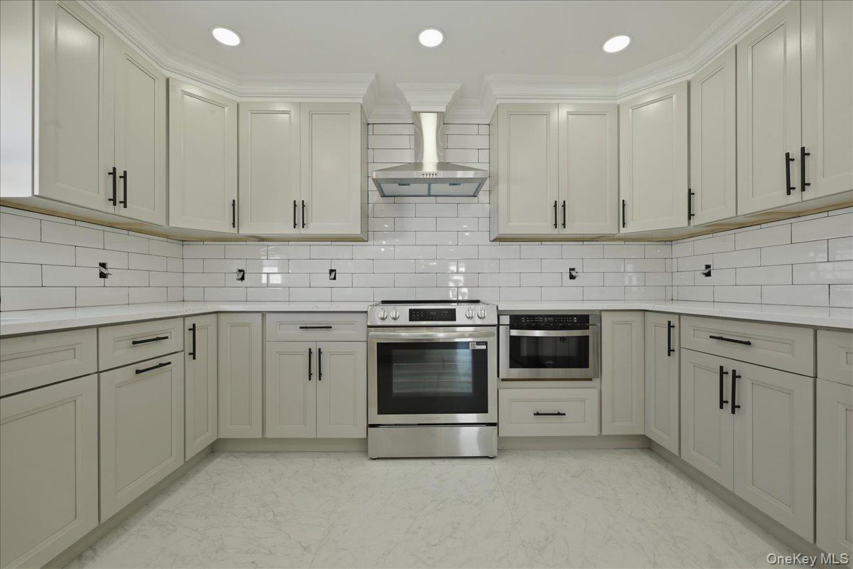 61 Gardiners Avenue Property Photo 17