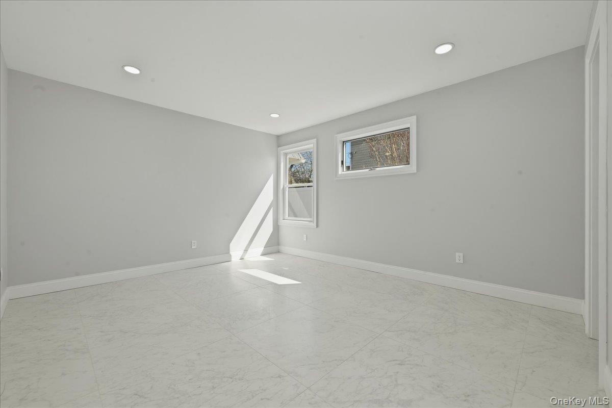 61 Gardiners Avenue Property Photo 18