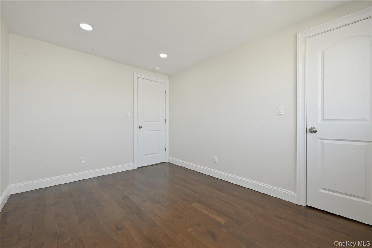 61 Gardiners Avenue Property Photo 24
