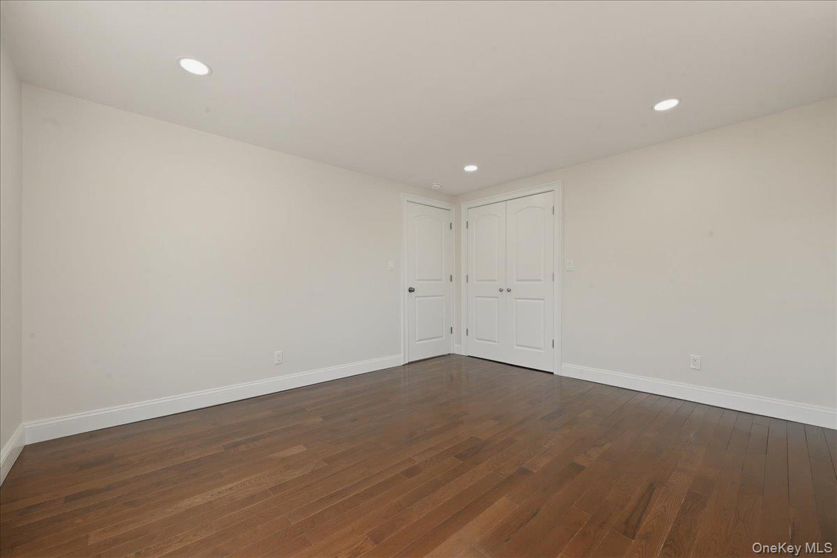 61 Gardiners Avenue Property Photo 28