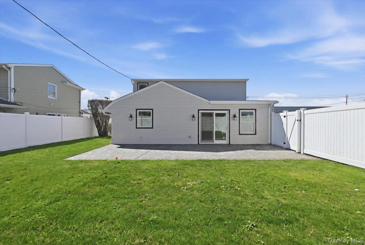 61 Gardiners Avenue Property Photo 35