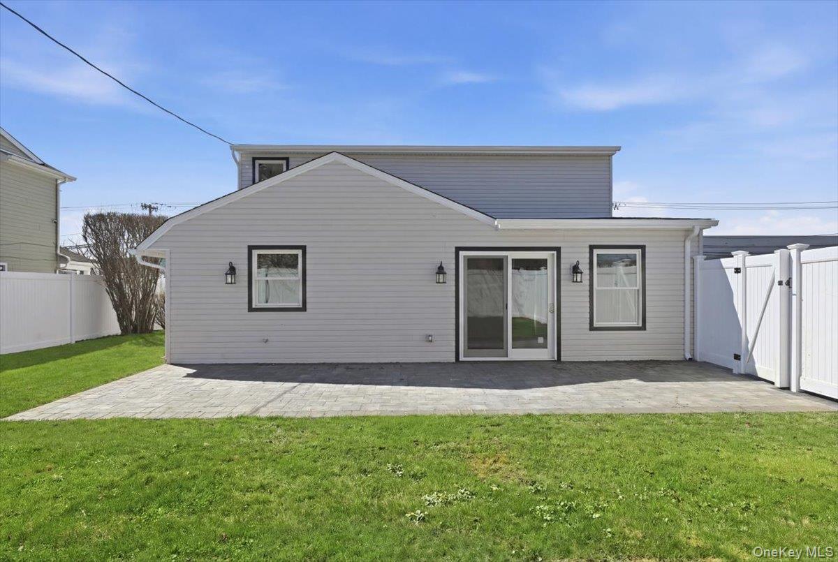 61 Gardiners Avenue Property Photo 36