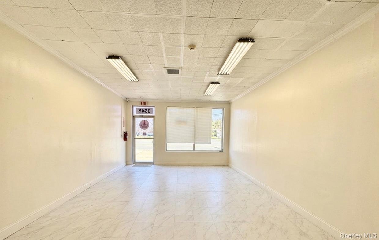 1548 Union Boulevard Property Photo 2