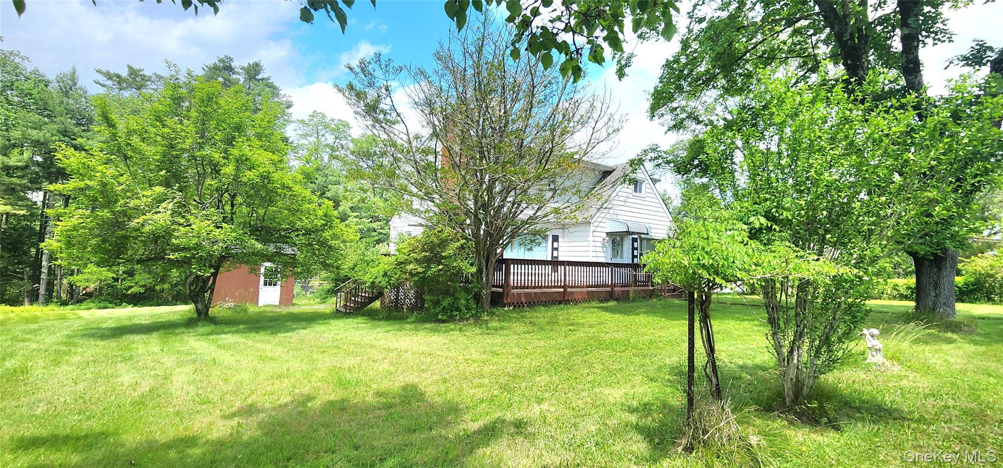 530 Sackett Lake Road Property Photo 5