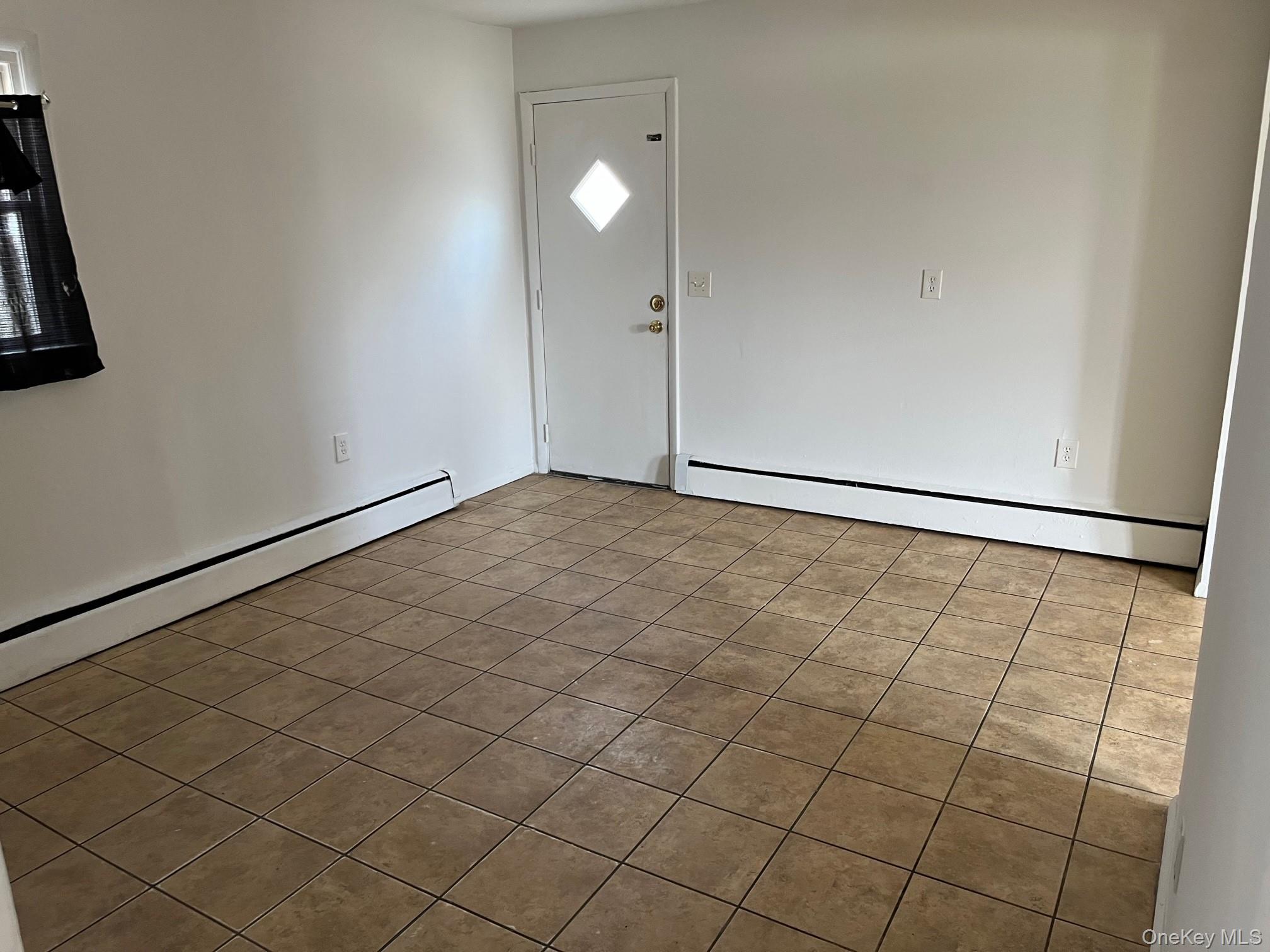 984495 Property Photo 6