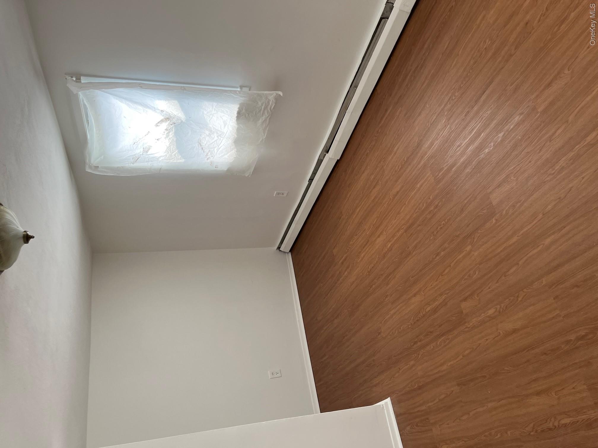 984495 Property Photo 17