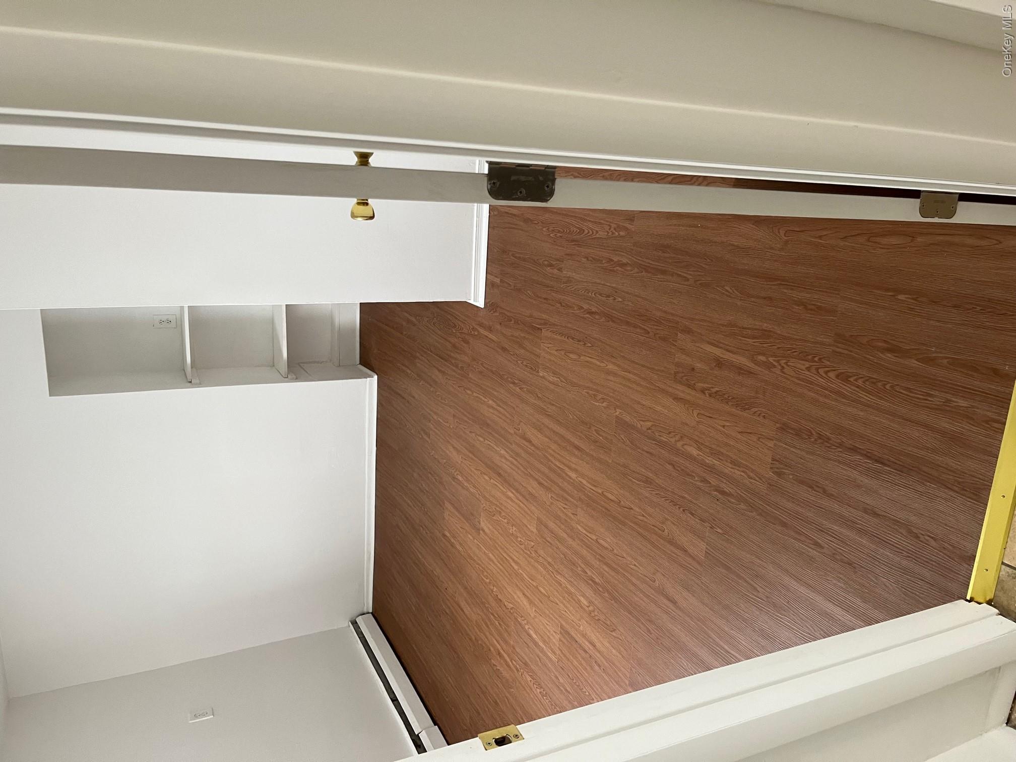 984495 Property Photo 18