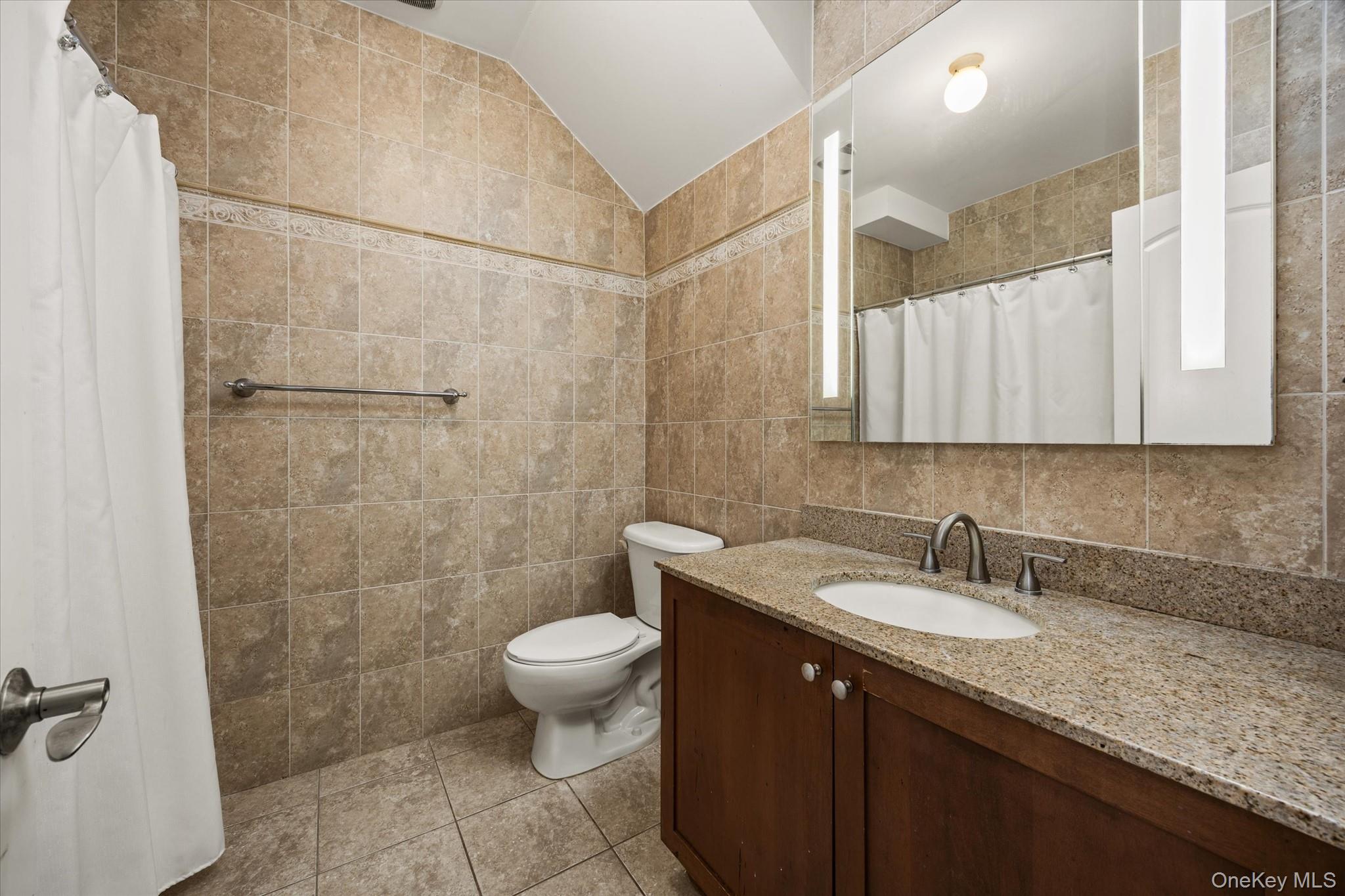 1962 Bergen Avenue 2c Property Photo 13