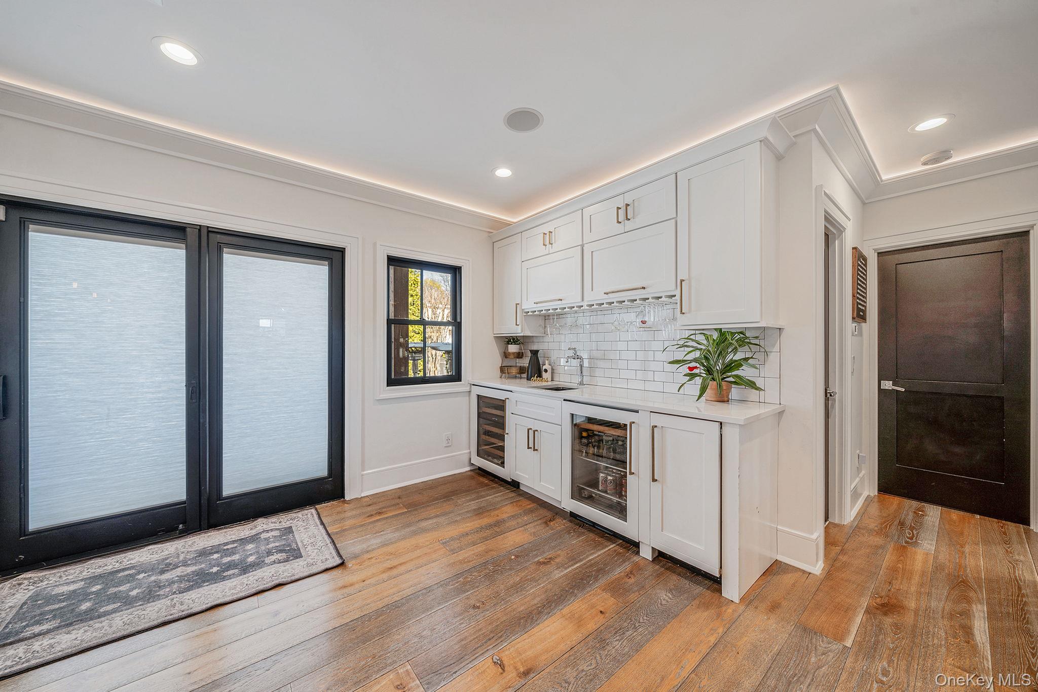 347 Broadway Property Photo 16