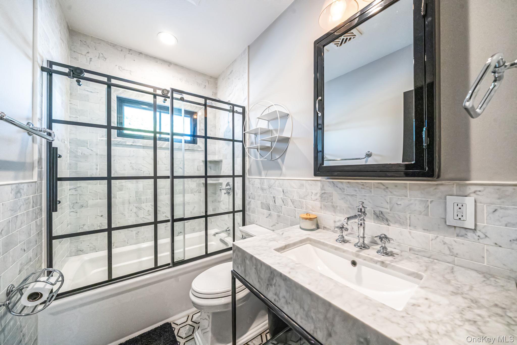 347 Broadway Property Photo 17