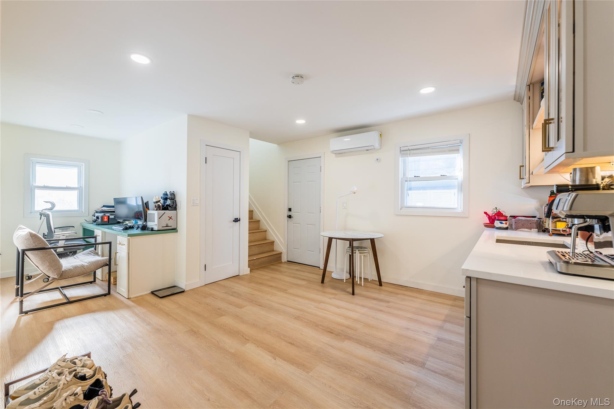 36 Adams Street Property Photo 27