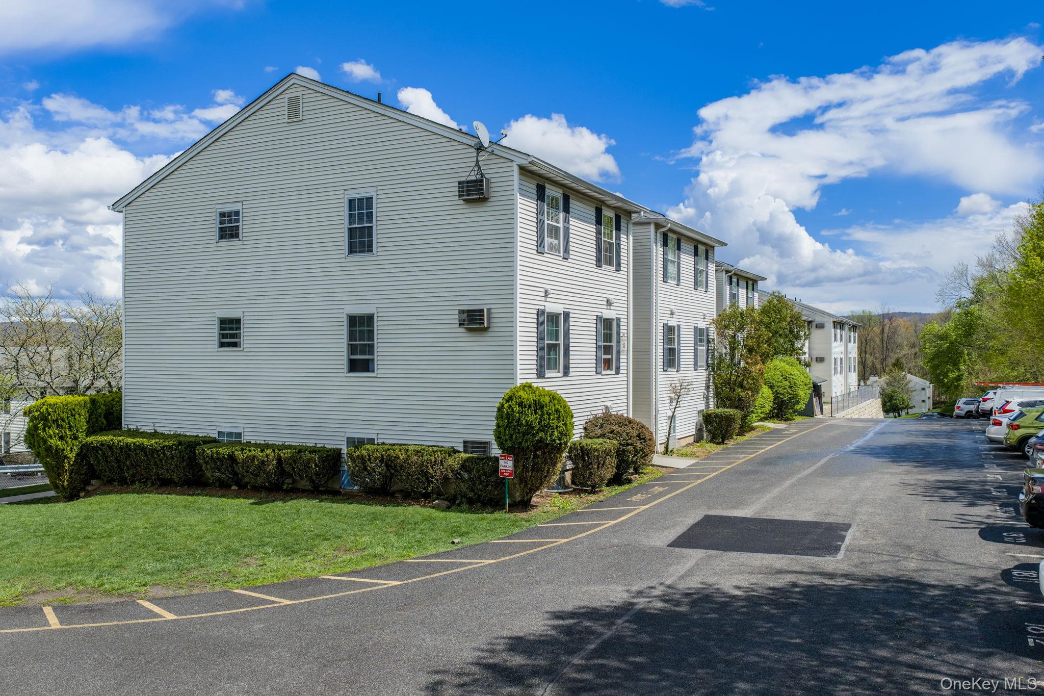 18 Lexington Hill 8