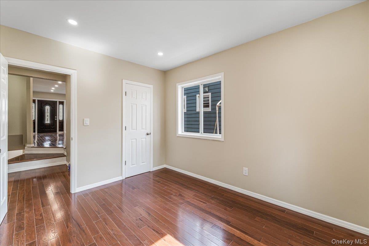 90-34 205th Street Property Photo 16