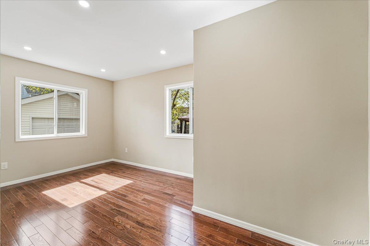 90-34 205th Street Property Photo 17