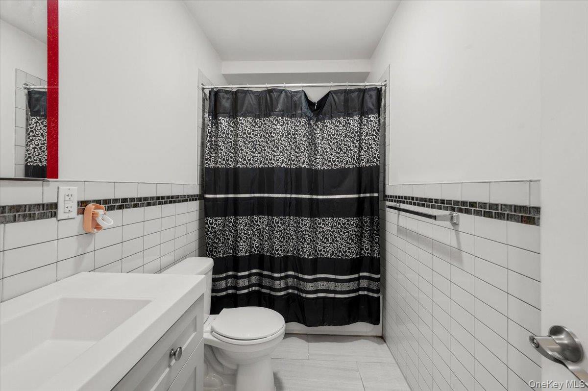 10847 Sutphin Boulevard Property Photo 12