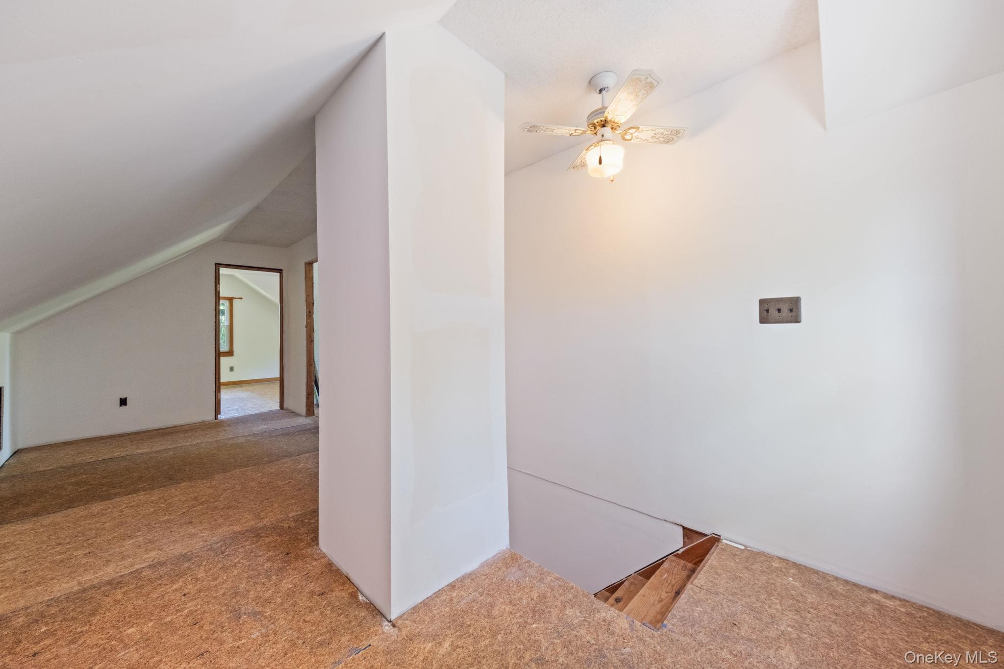 189 Lakeside Road Property Photo 19