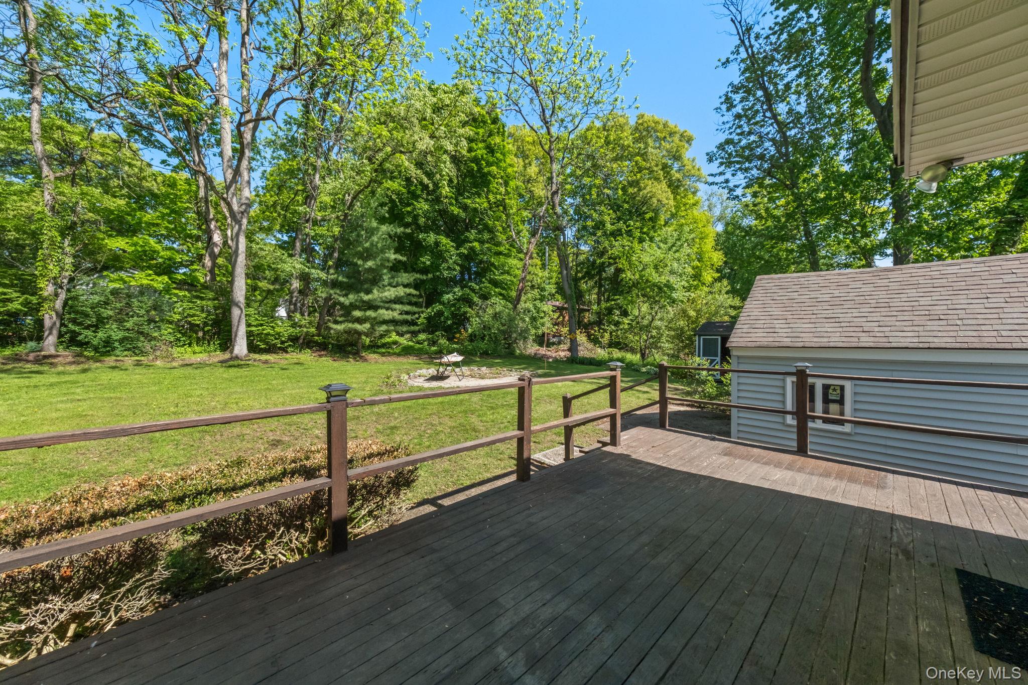 189 Lakeside Road Property Photo 30