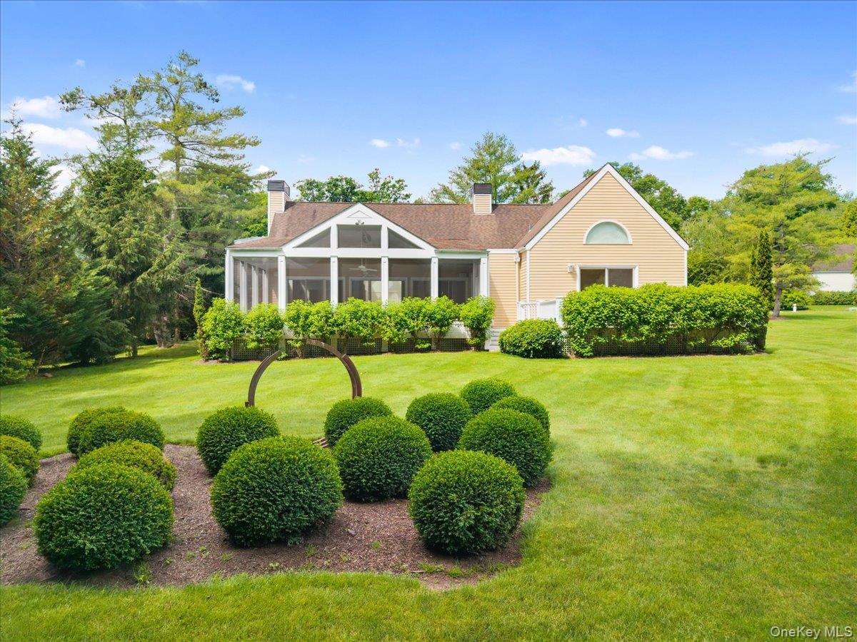 32 The Crossing Property Photo 34