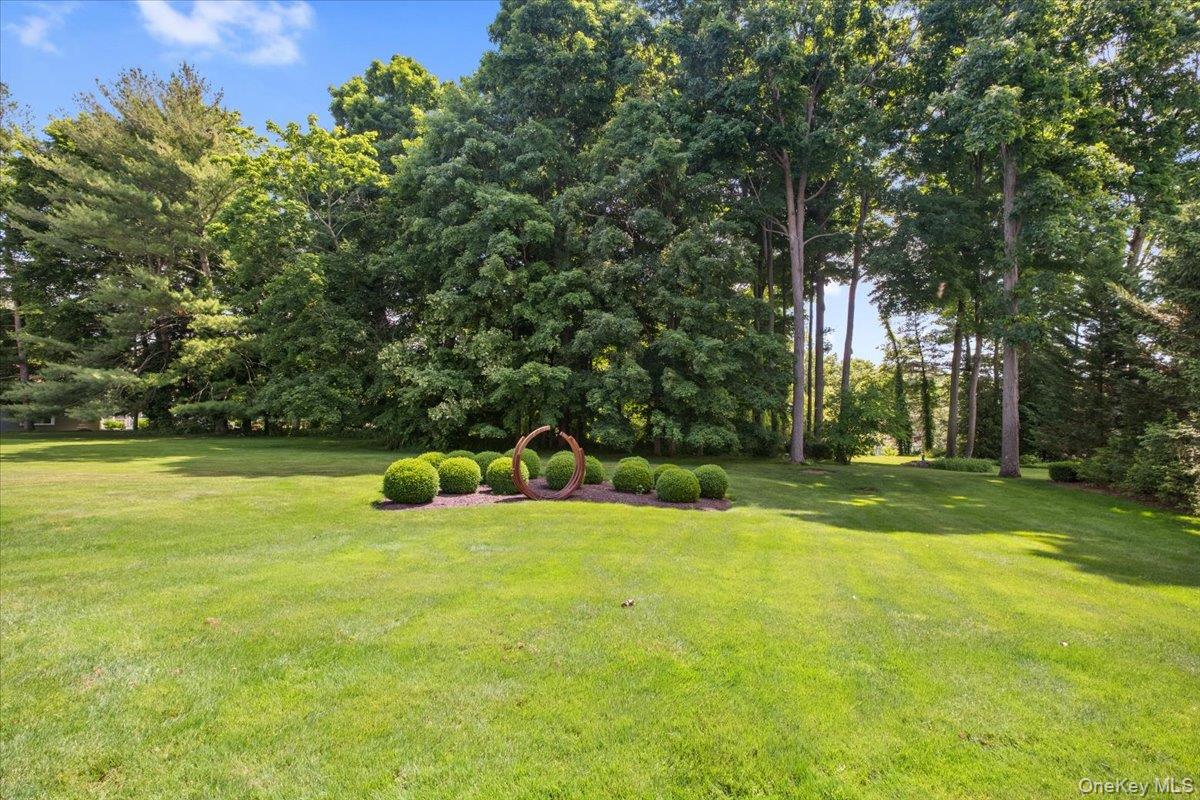32 The Crossing Property Photo 37