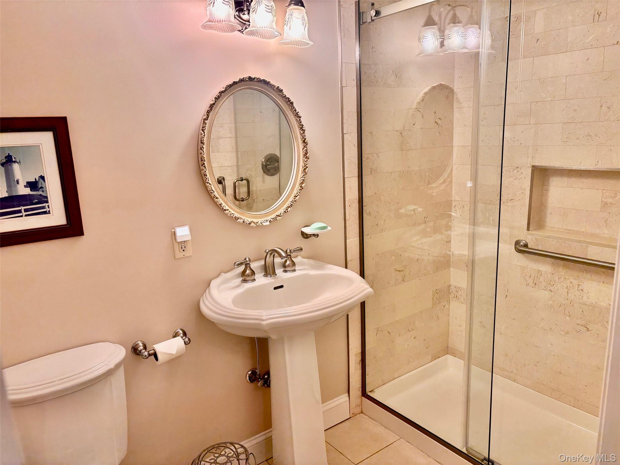 31-36 Wilshire Ln 31-36 Property Photo 8