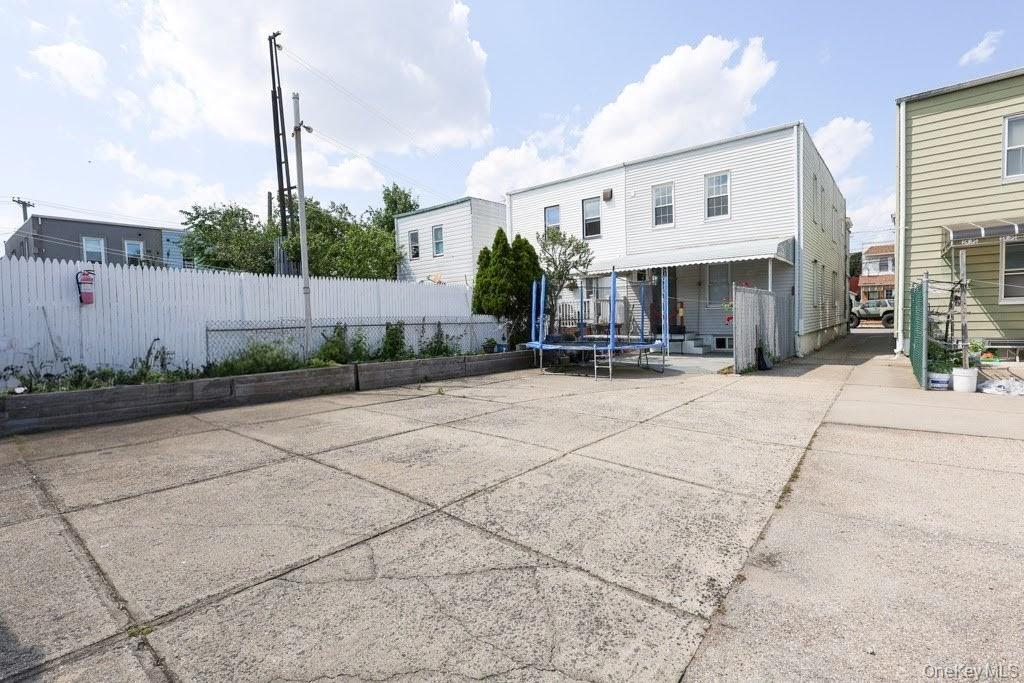 10416 Rosita Road Property Photo 1