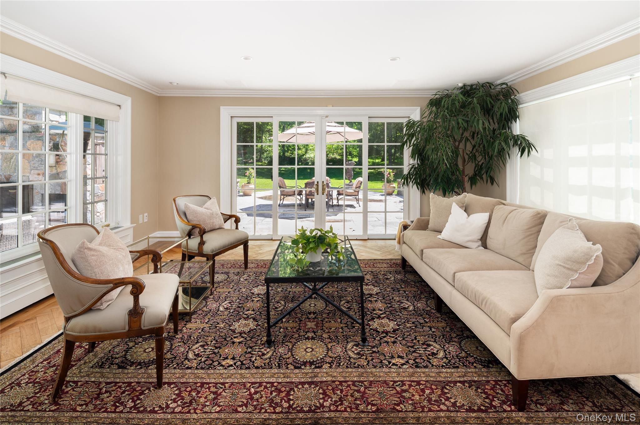 516 Pound Ridge Road Property Photo 11