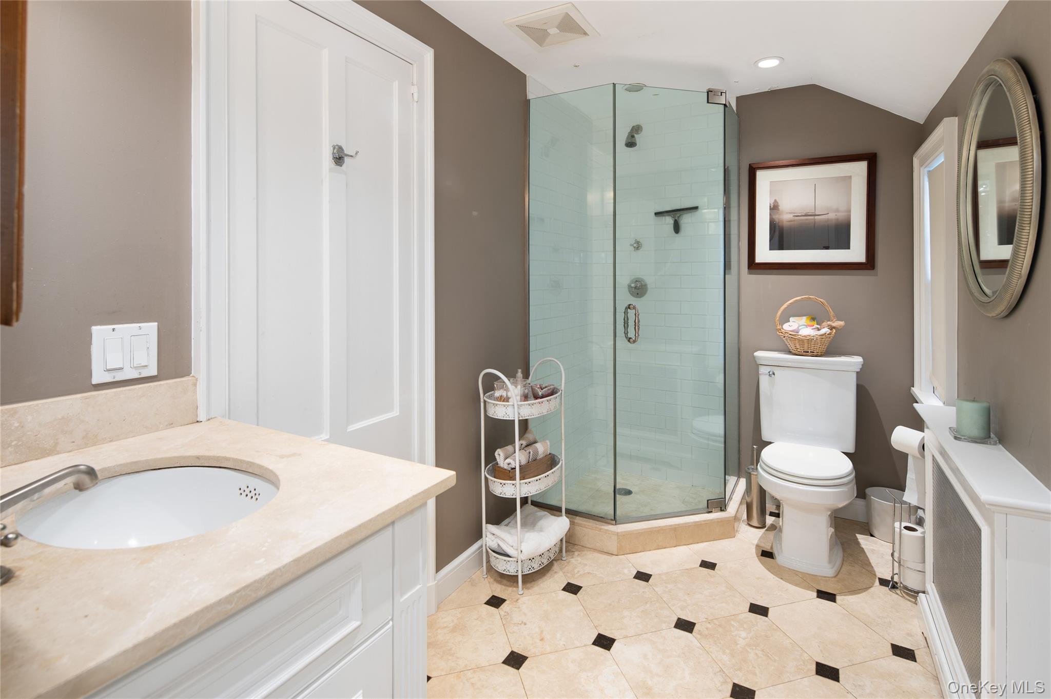 516 Pound Ridge Road Property Photo 32