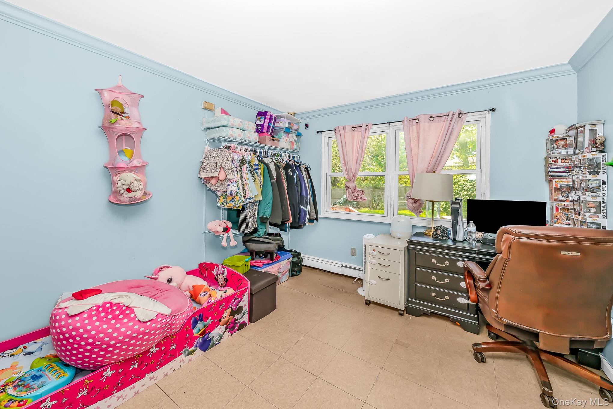 103 Gates Avenue Property Photo 12