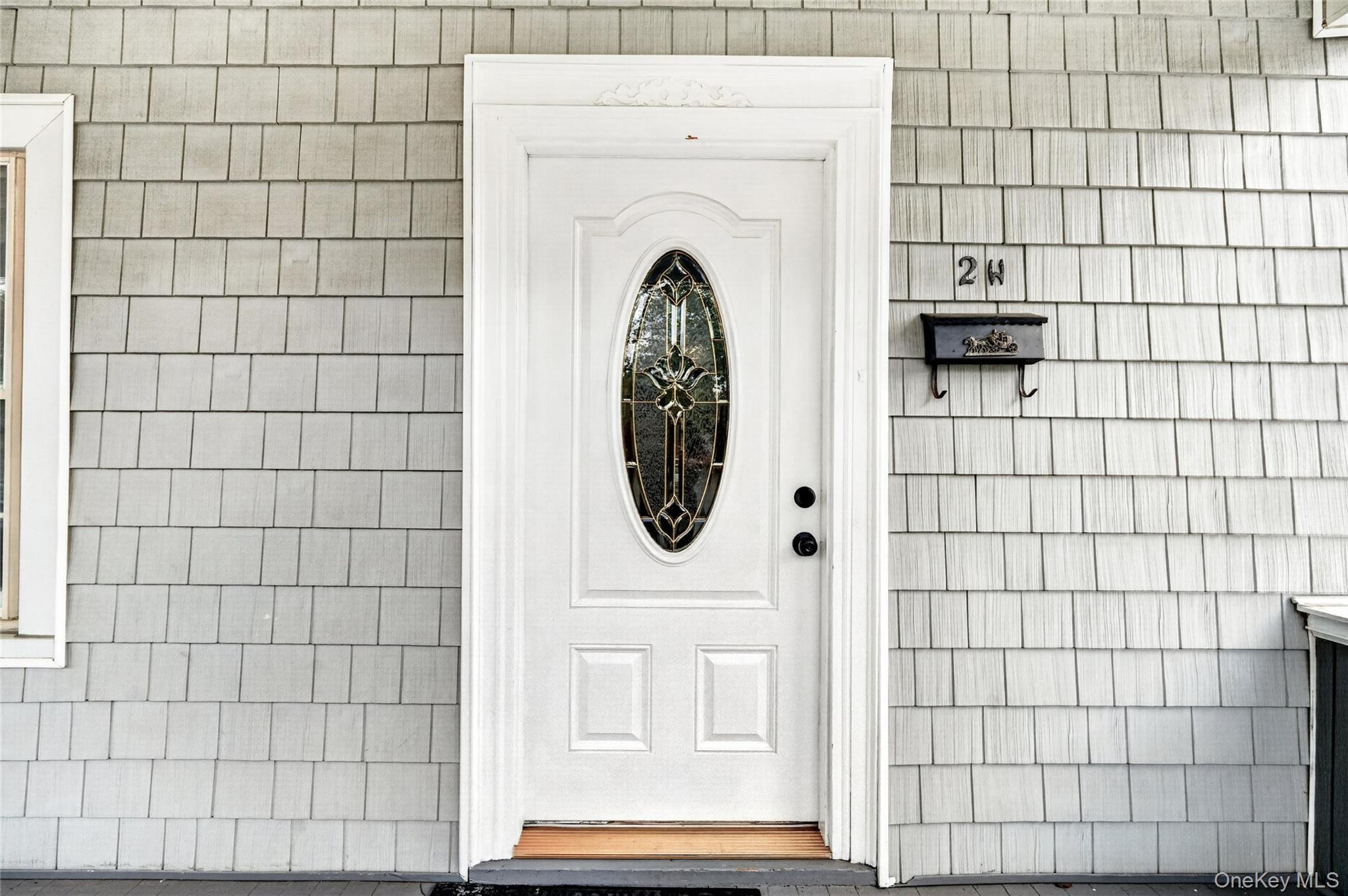 2 W Stone Street Property Photo 4