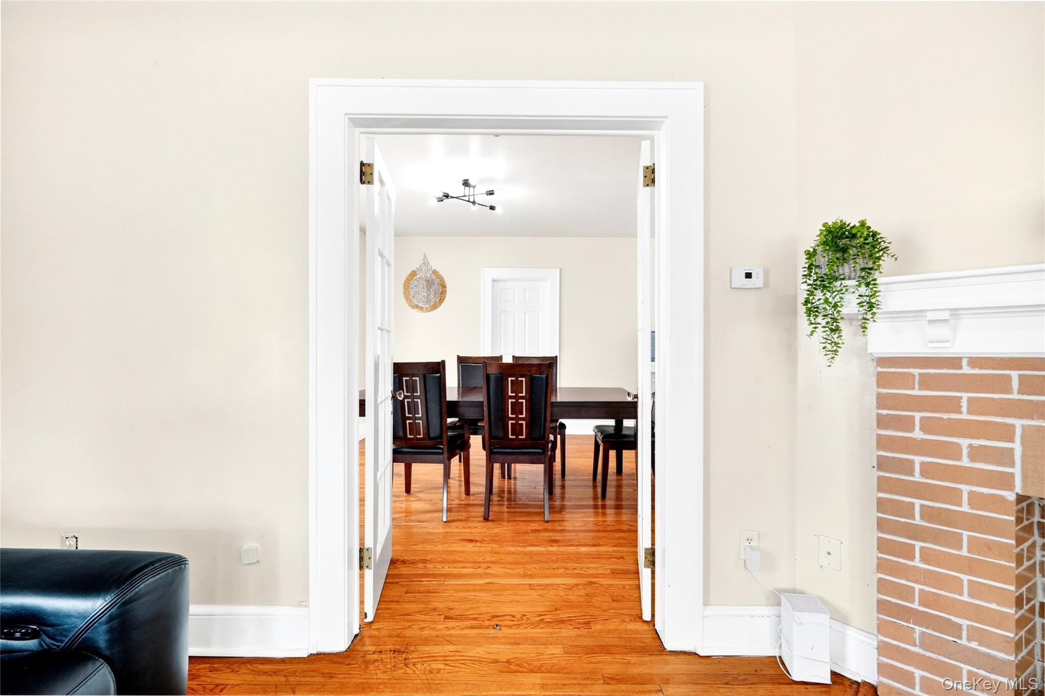 2 W Stone Street Property Photo 15