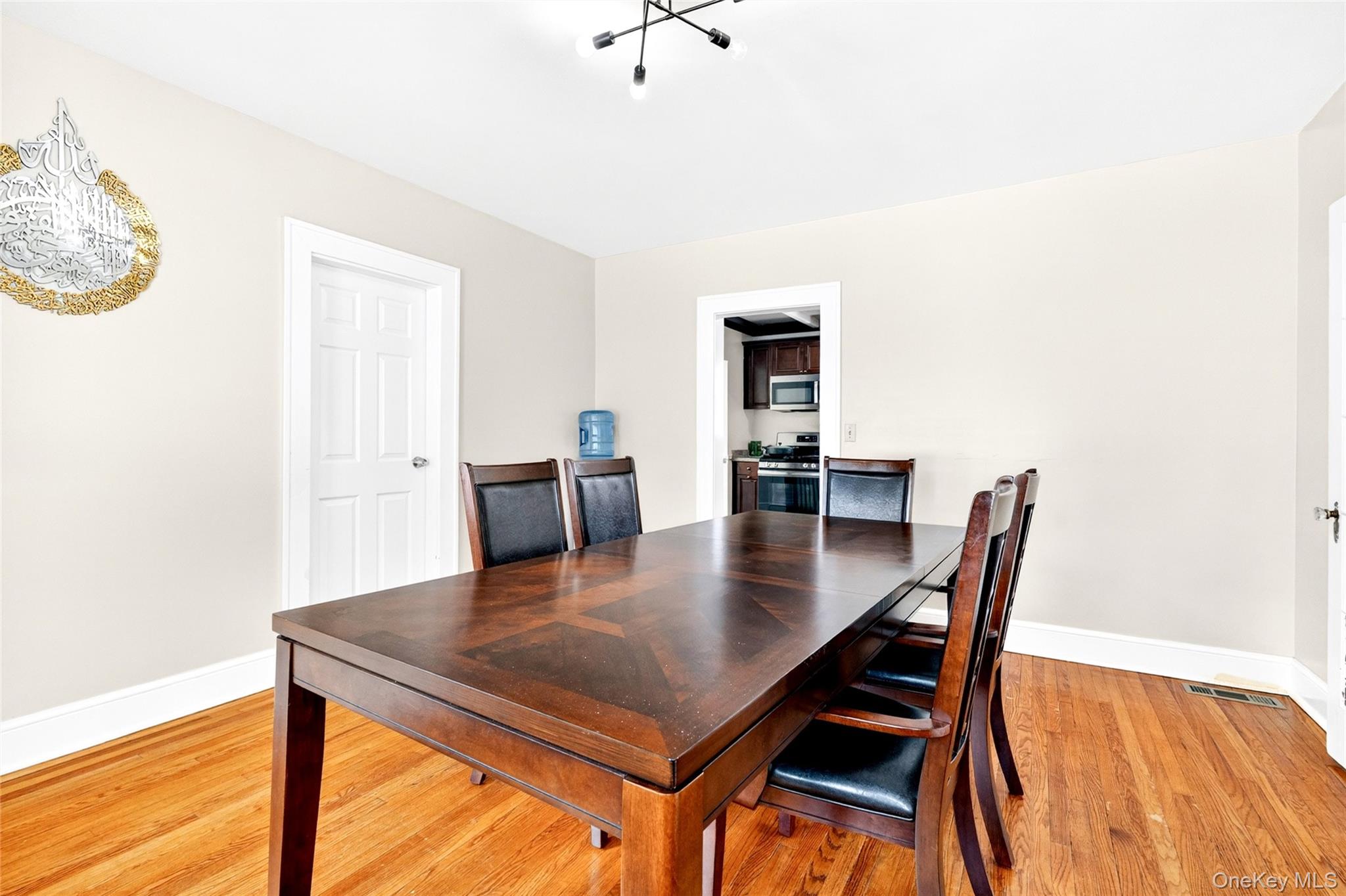 2 W Stone Street Property Photo 17